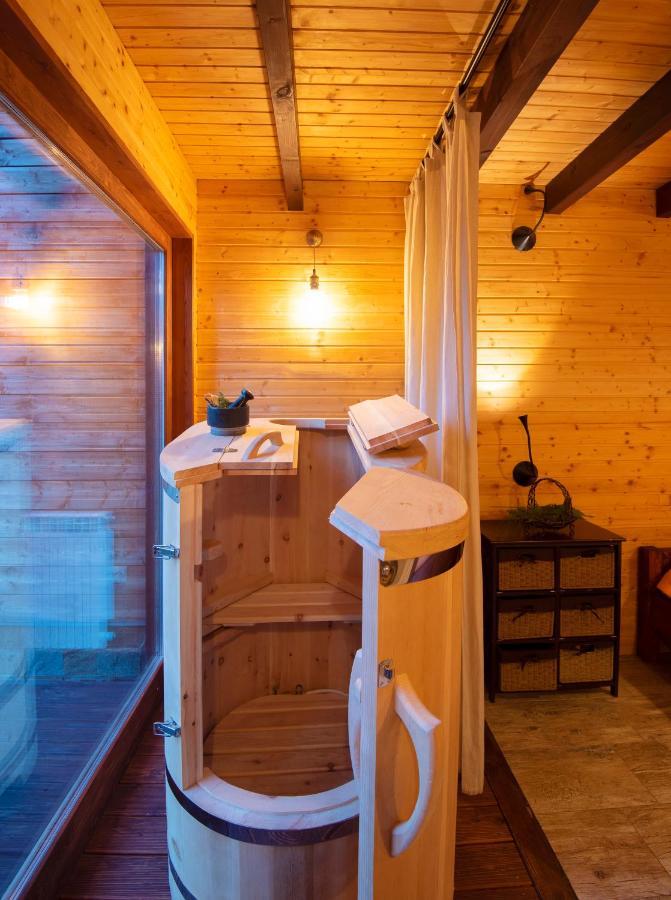 Pinus Villas Lodge With Private Jacuzzi & Phyto-Sauna Retreat Zheleznitsa Экстерьер фото