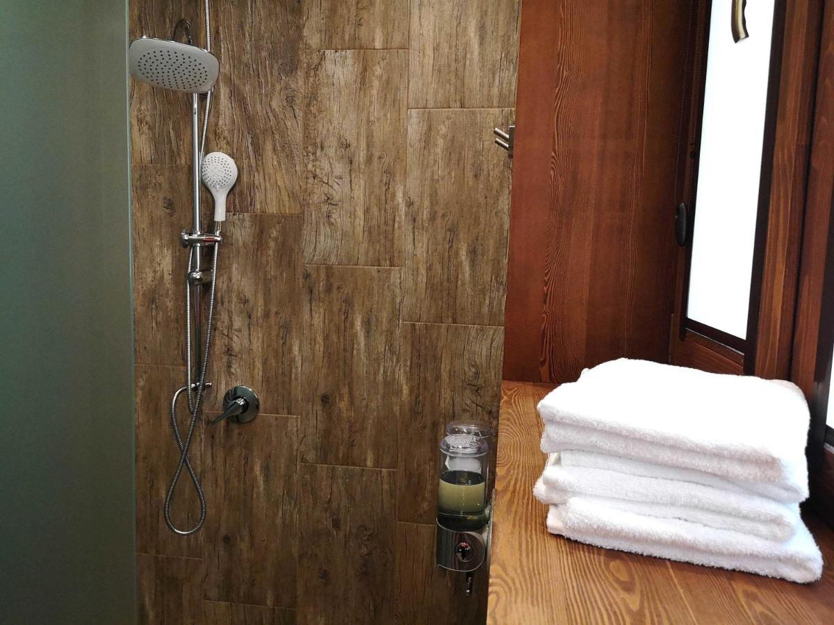 Pinus Villas Lodge With Private Jacuzzi & Phyto-Sauna Retreat Zheleznitsa Экстерьер фото
